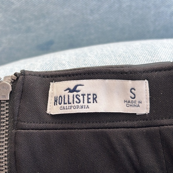 Hollister Faux Leather Black High Rise Mini Skirt - Size S - Picture 7 of 10